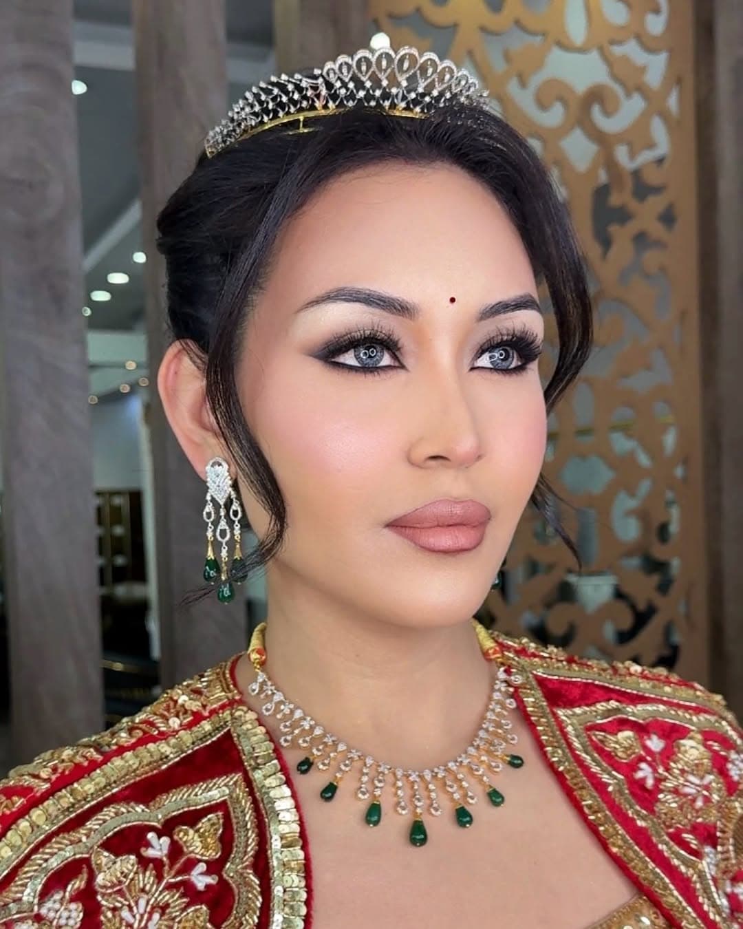 Makeup with Razzu